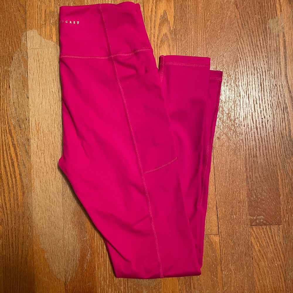 Victoria's Secret Fuchsia Leggings